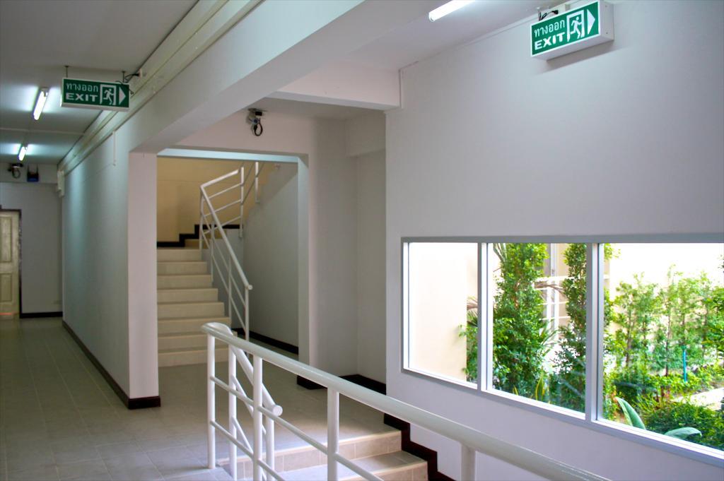 Baanbudsarin Apartment Сингбури Экстерьер фото